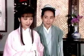 新白娘子传奇：紫蕴龙王参修为比白素贞还高，为何迟迟不能飞升？图片