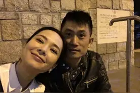 郭羡妮的下坡情史：有李嘉欣的颜却没豪门命，下嫁农村为公婆买房图片