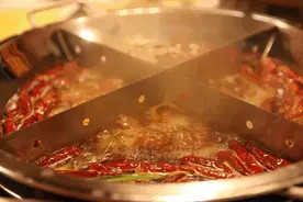宵夜是催胖利器？非也，控制好每日总热量，吃宵夜也能不长胖！图片