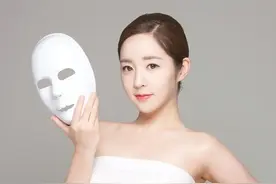一次出差让我深陷上司的温柔陷阱，这是一次意外还是一次久候图片