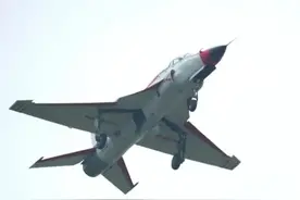 米格21终极：海山鹰改进型首飞成功，提高飞行品质仍然难敌猎鹰图片