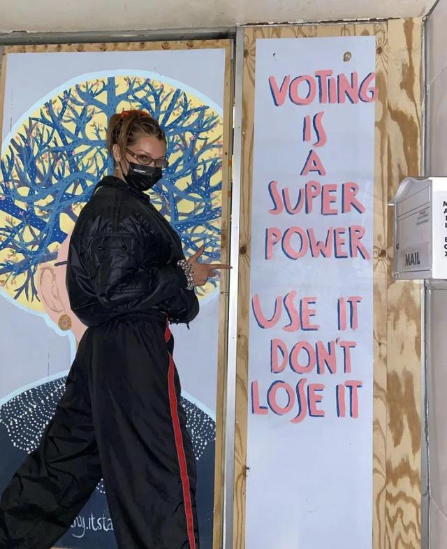 时尚圈的女孩不穿光腿神器穿什么？