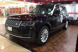 路虎揽胜行政加长版 二代地形+全地形进程控制轻松体验驾驶的乐趣图片