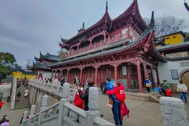 南京快乐骑行俱乐部春节摩游金山寺，至今已有1600多年历史图片
