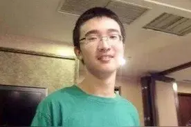 16岁东北学霸被北大录取，9省高考状元，留美时说学成回国图片