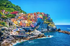 26张令人叹为观止的照片，展示了欧洲一些最“多姿多彩”的地方图片