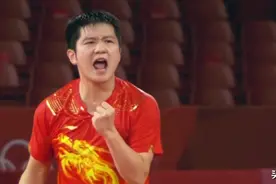 3-0！国乒进4强，樊振东爆冷丢2局，刘国梁目睹，马龙许昕爆发图片