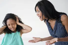 孩子总委屈自己讨好别人，面对"讨好型人格"的宝宝，4招要学会图片