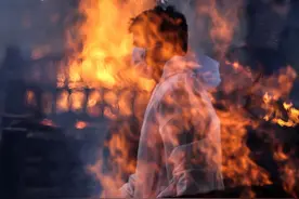 “全面失控”，印度疫情连续4天破纪录，医用氧气告急，病毒从双重变异到三重变异，新德里“封城”延期一周图片