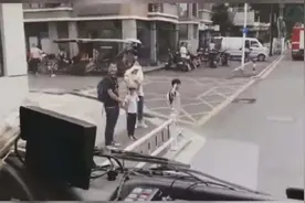 那个敬礼男孩，被我们找到啦！图片