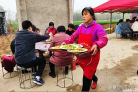 变了味道的农村酒席：随礼不一致，6姐妹反目成仇图片