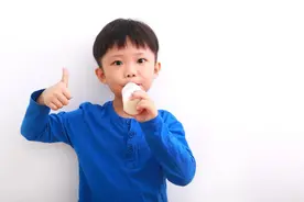 张亮儿子身高近183公分上热搜！春天注意这些更能长高长壮图片