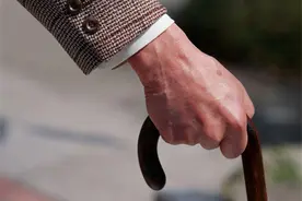 帕金森病可否根治？看看首选药怎么说图片