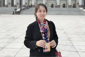 做可以托底的靠谱青年图片