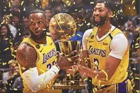 利拉德＋威少＋詹姆斯＋浓眉哥，这阵容篮网队都不敢想图片