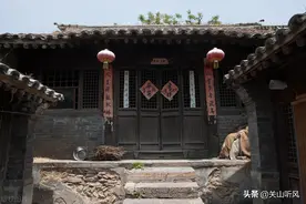 农村俗语：“宁住披头房，不住露骨屋”，何谓披头房与露骨屋？图片