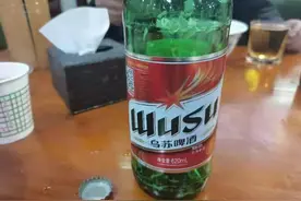 啤酒酒精度4°将瓶子倒过来看就是弄死你们？图片