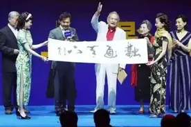 “银幕第一硬汉”杨在葆去世图片