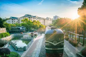 中南大学2021年在河南的录取分数线数据分析图片