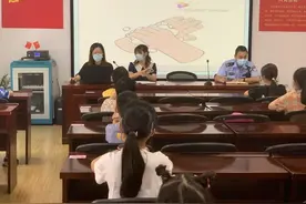 “叮铃铃”……封闭小区里上起了“开学第一课”图片