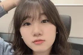 文在寅的新秘书，95后女大学生朴成玟，什么来头？图片