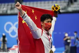 游泳世界纪录为何特别难破？不是今人不强，而是一切源于鲨鱼皮肤图片