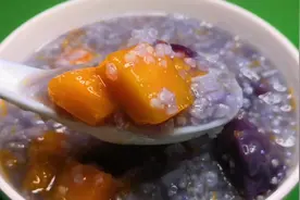 今天学着老妈做南瓜紫薯粥，香甜软糯，绵绸顺滑，比八宝粥还好喝图片