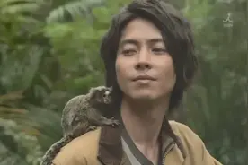 ”决定你是什么的，不是你拥有的能力。“图片