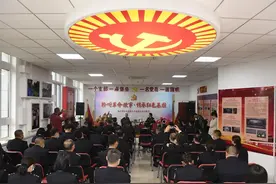 学党史 | 聆听老战士讲革命故事，看不一样的“点将坛”图片