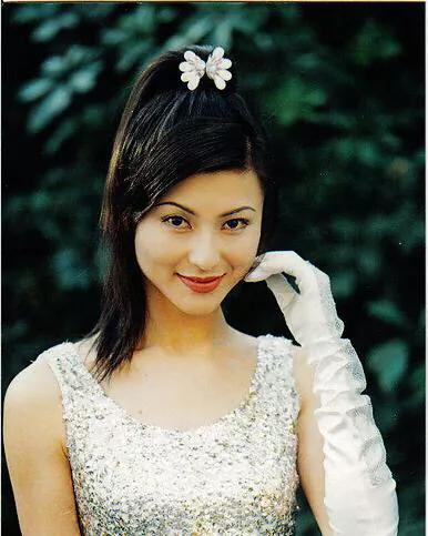 娱乐圈疑似被下降头的十大女星