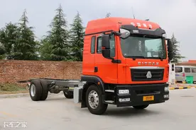 240马力配6米8货厢，高顶双卧，汕德卡G5只要17.5万图片