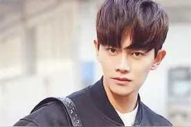 任嘉伦，新时代的敬业型男主，常年驻扎横店的钉子户图片