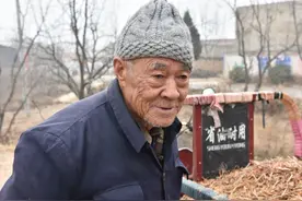80岁老人坦言：去过养老院，请过保姆，最后才明白我的晚年该靠谁图片