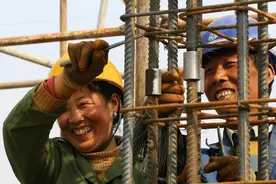 古代的人盖房子有什么讲究？“门前坟，房后水”是迷信吗？图片