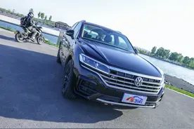 试驾途锐：纯正德味体验，它是最优选还是无奈选？图片