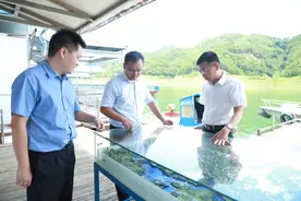【第671期】自治县党委常委、组织部部长苏勇力到隆林检察院派驻天生桥检察室调研指导党建工作图片