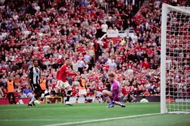 梅开二度向五大联赛500球迈进！最新C罗五大联赛制造进球数据图片