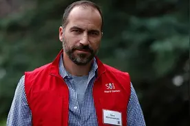 优步CEO体验外卖小哥生活：三个半小时挣了106美元！其年薪1200万美元，每天工资33333美元图片