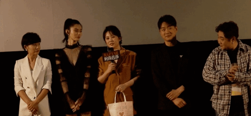 没有人能笑着从爱人手机里走出来《来电狂响》说出隐藏的秘密