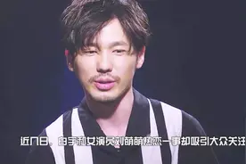 白宇刘萌萌恋情被实锤，车库吻别很甜蜜，曾表示每天至少接吻3次视频封面