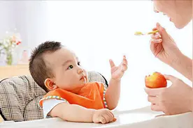 蒸熟、去皮、榨汁！宝宝吃水果辅食的7个误区，妈妈知道越早越好图片