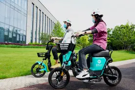 被北上广深“排挤”的共享电单车，为何在三四线城市如此受欢迎？图片