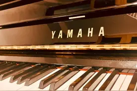 钢琴怎么选：从预算三四万到买雅马哈U1图片