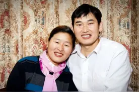 大衣哥，一个农民想过的好一点儿，有罪吗？图片