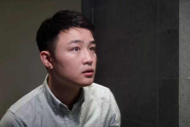 鑷敺浜鸿濡備綍娲楃櫧锛? onerror=