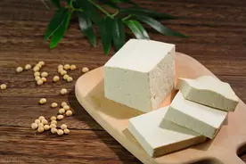 夏天来了，保存豆腐不用放冰箱，教你一招，放一周也不坏不发酸图片