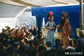 北京老照片：50年代生活在四合院里的百姓，原汁原味的胡同生活图片