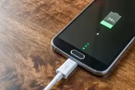 现在手机为什么耗电快？这样设置，两天充一次电不是梦图片