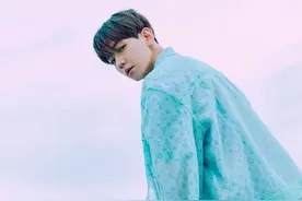 EXO伯贤将于25日进行V LIVE直播，回归倒计时！期待图片