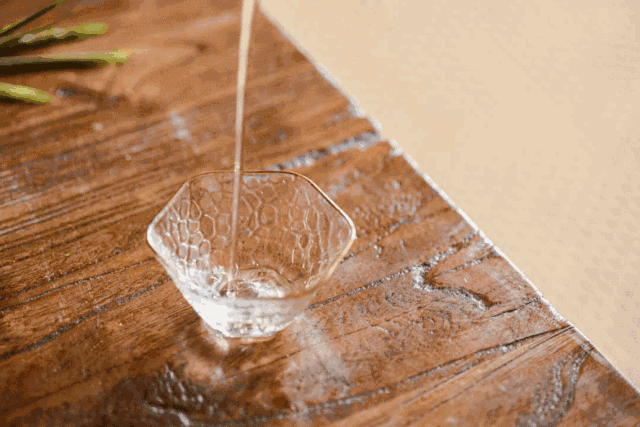 日本流行的梅酒，其实是从中国传入，连原料的中日发音都几乎一样